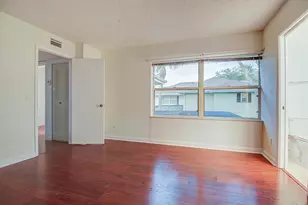 44 Essex Ct, Royal Palm Beach, FL 33411 - Photo 18