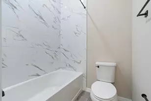 2147 Appleton Cir N, Fort Lauderdale, FL 33309 - Photo 16