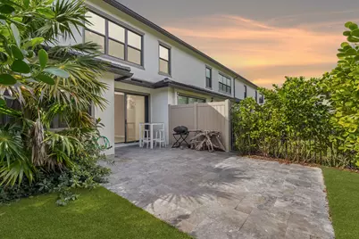 2147 Appleton Circle N, Fort Lauderdale, FL 33309 - Photo 2