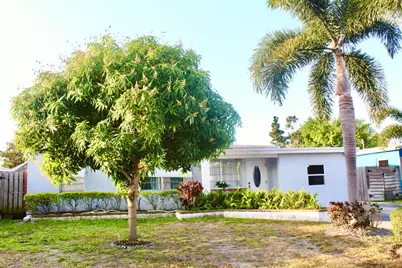 2901 French Avenue, Lake Worth, FL 33461 - Photo 1