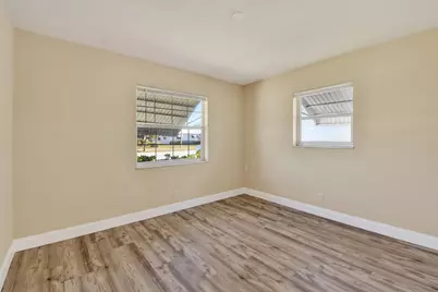 1904 SW Golf Lane, Boynton Beach, FL 33426 - Photo 18