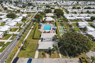 1904 SW Golf Ln, Boynton Beach, FL 33426 - Photo 36