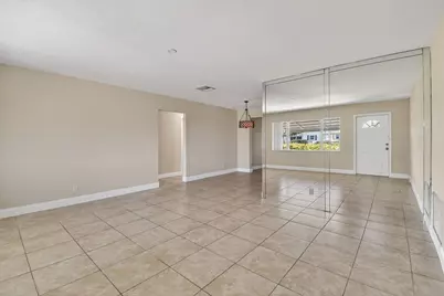 1904 SW Golf Lane, Boynton Beach, FL 33426 - Photo 6