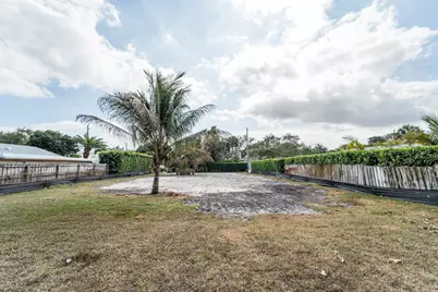 2417 Country Oaks Lane, Palm Beach Gardens, FL 33410 - Photo 36