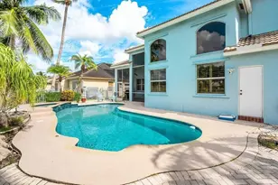 12437 Antille Dr, Boca Raton, FL 33428 - Photo 22