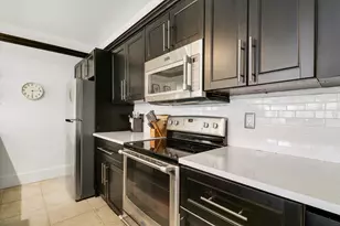 127 Old Meadow Way, Palm Beach Gardens, FL 33418 - Photo 6