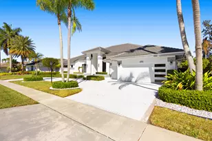 10522 Stonebridge Blvd, Boca Raton, FL 33498 - Photo 4