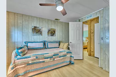 7626 SE Independence Avenue, Hobe Sound, FL 33455 - Photo 34