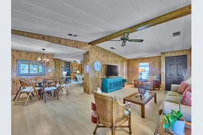 7626 SE Independence Avenue, Hobe Sound, FL 33455 - Photo 6