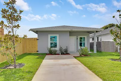 706 21st Street, West Palm Beach, FL 33407 - Photo 2
