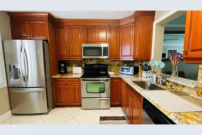 6935 Huntington Lane #208, Delray Beach, FL 33446 - Photo 2