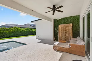 19886 Meadowside Ln Ln, Boca Raton, FL 33498 - Photo 48