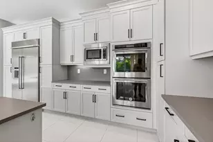 19886 Meadowside Ln Ln, Boca Raton, FL 33498 - Photo 20