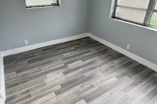 1015 Avenue I, West Palm Beach, FL 33404 - Photo 8