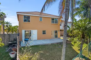 1895 Vista Way, Margate, FL 33063 - Photo 28