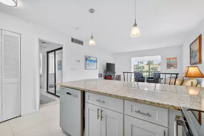 2400 E Ocean Drive #V-222, Hutchinson Island, FL 34949 - Photo 10