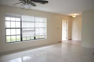 221 Bilbao St, Royal Palm Beach, FL 33411 - Photo 12