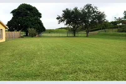 221 Bilbao Street, Royal Palm Beach, FL 33411 - Photo 12