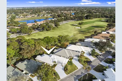 2347 SW Brookwood Lane, Palm City, FL 34990 - Photo 2