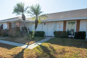 325 Colony Ln, Fort Pierce, FL 34982 - Photo 1