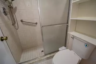 325 Colony Ln, Fort Pierce, FL 34982 - Photo 10