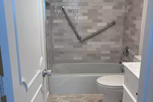 1069 Hillsboro Mile, Pompano Beach, FL 33062 - Photo 10