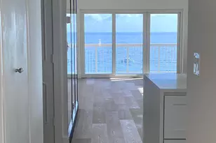 1069 Hillsboro Mile, Pompano Beach, FL 33062 - Photo 2