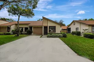 8046 Summerview Terrace, Boca Raton, FL 33496 - Photo 2