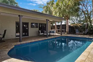 21 SE 14th St, Pompano Beach, FL 33060 - Photo 38