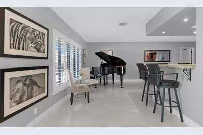 21 SE 14th Street, Pompano Beach, FL 33060 - Photo 12