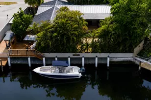 21 SE 14th St, Pompano Beach, FL 33060 - Photo 2