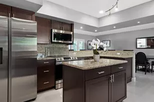 21 SE 14th St, Pompano Beach, FL 33060 - Photo 16