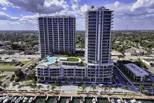 220 Lake Shore Dr, West Palm Beach, FL 33403 - Photo 2