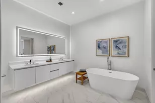 220 Lake Shore Dr, West Palm Beach, FL 33403 - Photo 36