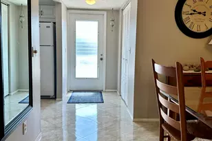 2950 SE Ocean Blvd, Stuart, FL 34996 - Photo 8