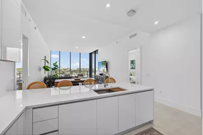 220 Lake Shore Drive #605, Lake Park, FL 33403 - Photo 12