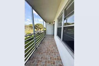402 Brighton J #J, Boca Raton, FL 33434 - Photo 28