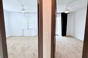 402 Brighton J, Boca Raton, FL 33434 - Photo 18