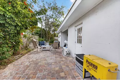 233 NE 12th Street NE, Delray Beach, FL 33444 - Photo 42