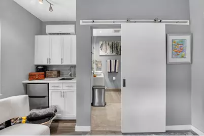 233 NE 12th Street NE, Delray Beach, FL 33444 - Photo 18