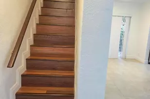 560 NE 19th Ave, Deerfield Beach, FL 33441 - Photo 12