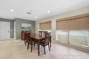 6750 Eastpointe Pines St St, Palm Beach Gardens, FL 33418 - Photo 4