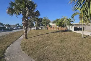 12212 Acapulco Ave, Palm Beach Gardens, FL 33410 - Photo 2