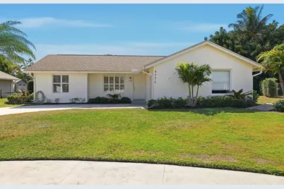 9774 Lancaster Place, Boca Raton, FL 33434 - Photo 1