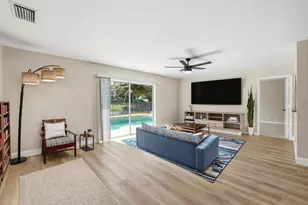 9774 Lancaster Pl, Boca Raton, FL 33434 - Photo 4