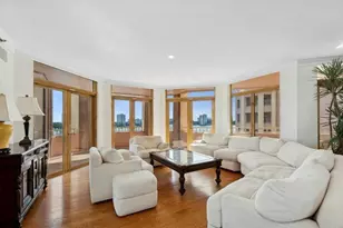 300 SE 5th Ave, Boca Raton, FL 33432 - Photo 2