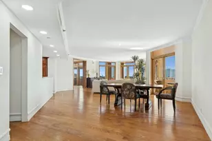 300 SE 5th Ave, Boca Raton, FL 33432 - Photo 4