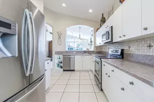 7180 Cataluna Cir, Delray Beach, FL 33446 - Photo 10