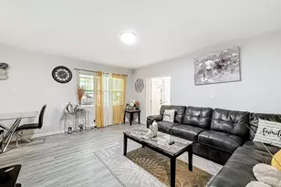 3020 NW 17th St, Fort Lauderdale, FL 33311 - Photo 8