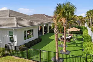 12176 Waterstone Cir, Palm Beach Gardens, FL 33412 - Photo 8